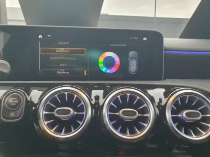 Photo 17 Mercedes Classe A 250 e Hybrid EQ AMG Line