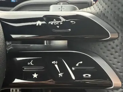 Photo 19 Mercedes Classe A 250 e Hybrid EQ AMG Line