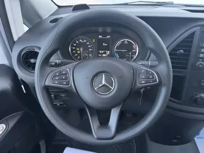 Photo 12 Mercedes Vito e 112 Fourgon Long 60kWh