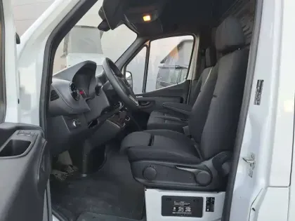 Photo 8 Mercedes Sprinter 315 CDI Fourgon Toit sureleve 
