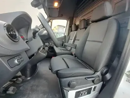 Photo 7 Mercedes Sprinter 315 CDI Fourgon Toit sureleve 