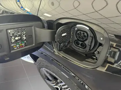 Photo 28 Mercedes Classe GLC GLC 300 e  Hybrid EQ 4MATIC AM