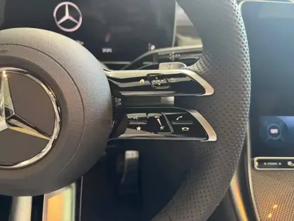 Photo 13 Mercedes Classe GLC GLC 300 e  Hybrid EQ 4MATIC AM