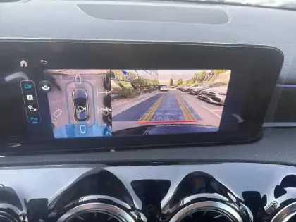 Photo 15 Mercedes Classe A 250 e Hybrid EQ Star Edition