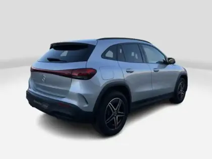 Photo 33 Mercedes EQA 250 AMG Line