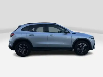 Photo 30 Mercedes EQA 250 AMG Line