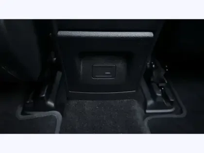 Photo 6 Mercedes EQA 250 AMG Line