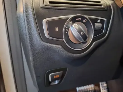 Photo 31 Mercedes Classe GLC GLC 300e 4MATIC SUV AMG Line