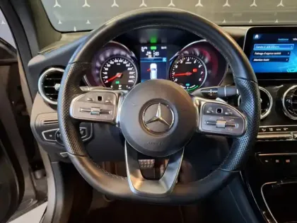 Photo 19 Mercedes Classe GLC GLC 300e 4MATIC SUV AMG Line