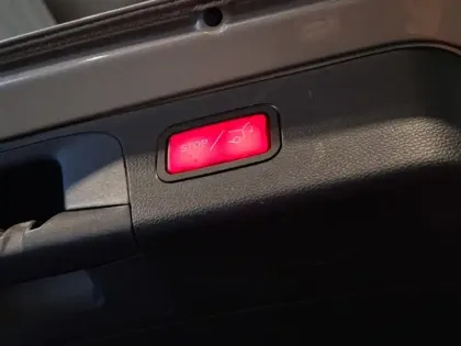 Photo 29 Mercedes Classe GLC GLC 300e 4MATIC SUV AMG Line