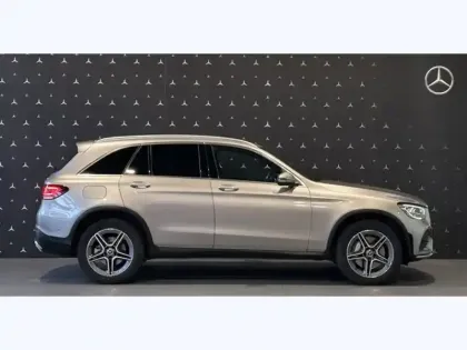 Photo 5 Mercedes Classe GLC GLC 300e 4MATIC SUV AMG Line