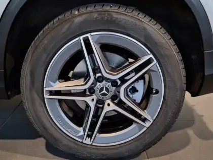 Photo 8 Mercedes Classe GLC GLC 300e 4MATIC SUV AMG Line