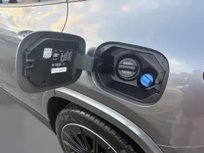 Photo 8 Mercedes GLA 200 d AMG Line