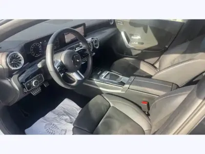 Photo 17 Mercedes CLA  250 e Hybrid EQ Coupé AMG 