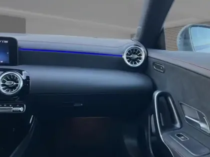 Photo 28 Mercedes CLA  250 e Hybrid EQ Coupé AMG 