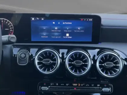 Photo 25 Mercedes CLA  250 e Hybrid EQ Coupé AMG 