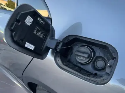 Photo 6 Mercedes CLA  250 e Hybrid EQ Coupé AMG 