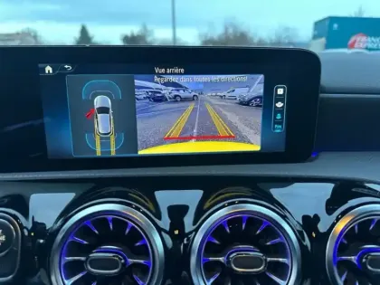 Photo 17 Mercedes Classe A 180 AMG Line