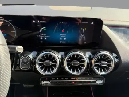 Photo 16 Mercedes EQA 250+ AMG Line