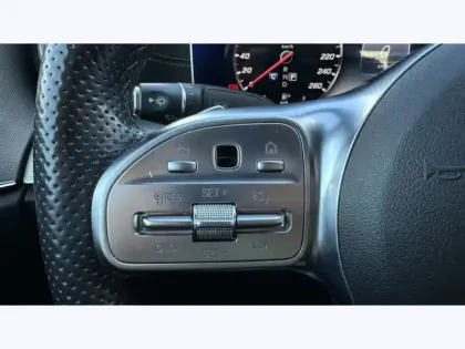 Photo 9 Mercedes Classe E  300 de AMG Line Berli