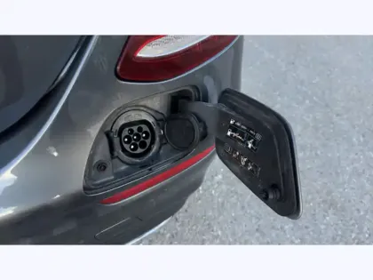 Photo 14 Mercedes Classe E  300 de AMG Line Berli