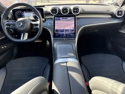 Photo 10 Mercedes Classe C  300 e Hybrid EQ Berli