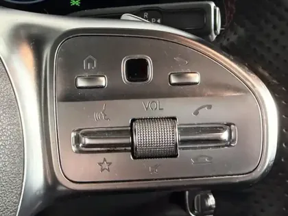 Photo 5 Mercedes GLA 200 AMG Line