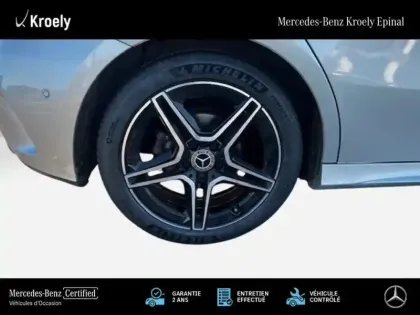 Photo 17 Mercedes Classe A 200 d AMG Line