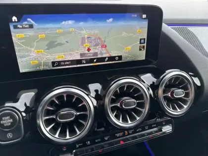 Photo 21 Mercedes GLA 220 d 4MATIC AMG Line