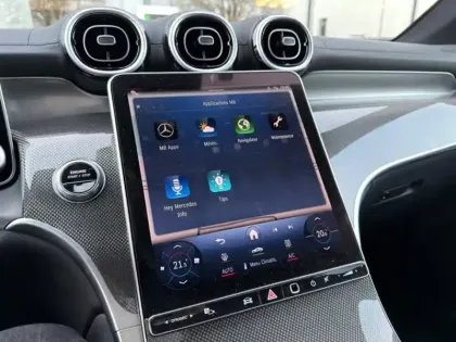 Photo 6 Mercedes Classe GLC GLC 220 d 4MATIC AMG Line