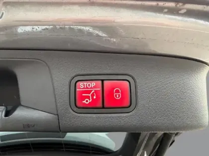 Photo 21 Mercedes GLA 250 e AMG Line