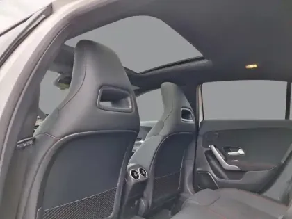 Photo 19 Mercedes Classe A 250 e Hybrid EQ AMG Line