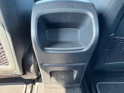 Photo 15 Mercedes Classe A 200 d Progressive Line