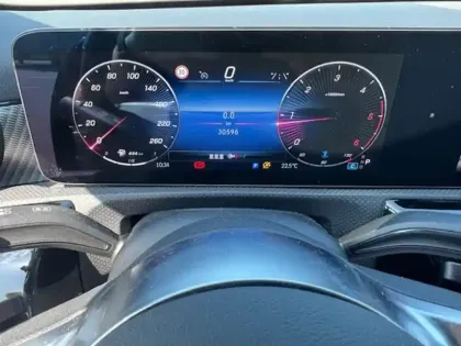 Photo 22 Mercedes Classe A Gén. IV (W177) Ph2 Progressive Line 5