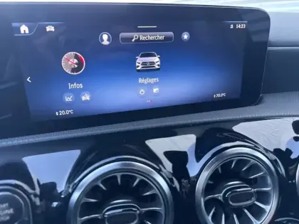 Photo 17 Mercedes Classe A 180 AMG Line