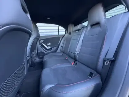 Photo 12 Mercedes Classe A 180 AMG Line