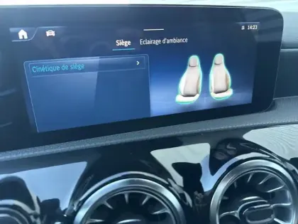 Photo 21 Mercedes Classe A Gén. IV (W177) Ph2 AMG Line 5