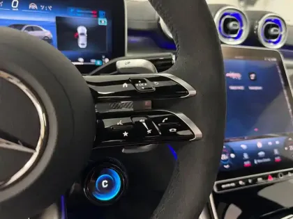 Photo 19 Mercedes Classe C Mercedes-AMG C 63 S E PERFORMA