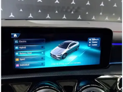 Photo 31 Mercedes CLA  250 e Hybrid EQ Coupé AMG 