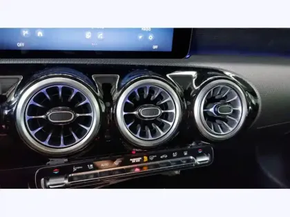 Photo 20 Mercedes CLA  250 e Hybrid EQ Coupé AMG 