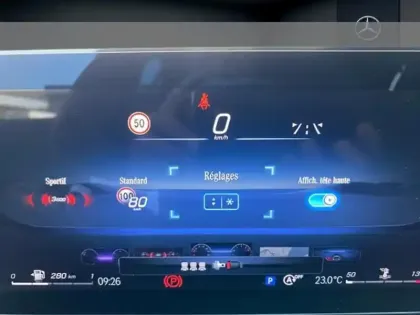 Photo 18 Mercedes Classe A 200 d AMG Line