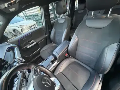 Photo 34 Mercedes GLB Gén. I (X247) Ph2 AMG Line 5