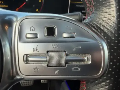 Photo 25 Mercedes GLB Gén. I (X247) Ph2 AMG Line 5