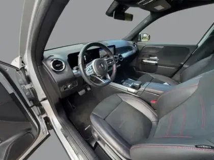 Photo 25 Mercedes GLB 220 d 4MATIC AMG Line