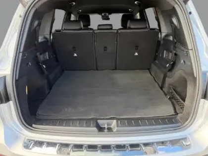 Photo 19 Mercedes GLB 220 d 4MATIC AMG Line