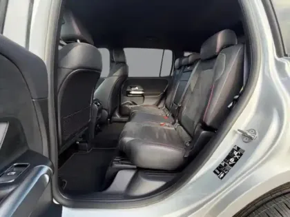 Photo 34 Mercedes GLB 220 d 4MATIC AMG Line