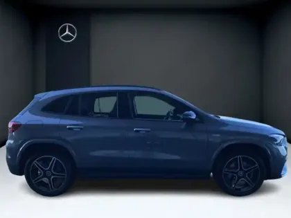 Photo 10 Mercedes GLA 250 e Hybrid EQ
