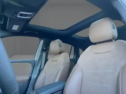 Photo 21 Mercedes GLA 250 e Hybrid EQ