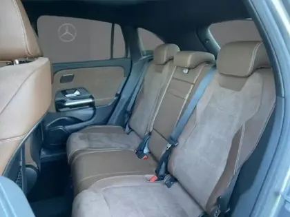 Photo 23 Mercedes GLA 250 e Hybrid EQ