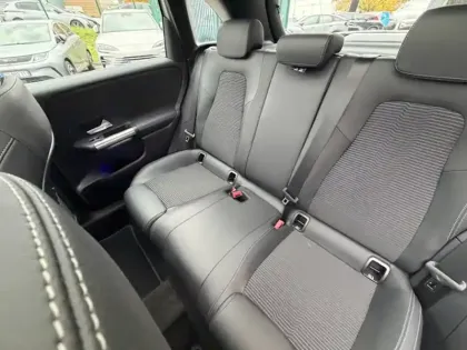 Photo 21 Mercedes Classe B Gén. III (W247) Ph1 Progressive Line Ed 5